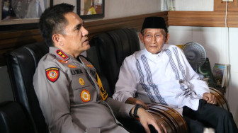 Menciptakan Kerjasama Yang Baik dan Menjaga Kamtibmas, Kapolda Jambi Kunjungi Tokoh Masyarakat.