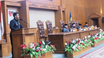 Penjabat Bupati Muarojambi Dengarkan Pendapat Akhir Fraksi Hasil Pembahasan Ranperda RTRW