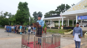 Sekda Muaro Jambi Budhi Hartono Pimpin Upacara Peringatan Hari Ulang Tahun ke-68 Provinsi Jambi Tahun 2025