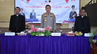 Mempererat Hubungan Polisi dan Tokoh Agama, Kapolda Jambi Kunjungi Gereja HKBP Kota Baru.