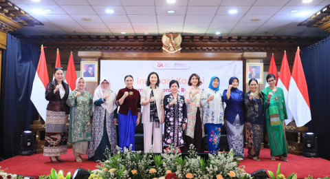 OJK Dorong Perempuan Cerdas, Berdaya, dan Berintegritas Melalui Semangat Keteladanan Kartini