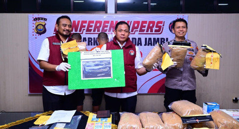Ditresnarkoba Polda Jambi Gagalkan Peredaran 11 KG Narkotika Jenis Ganja