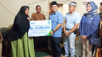 Wali Kota Jambi Serahkan Santunan JKM untuk Ahli Waris Ketua RT