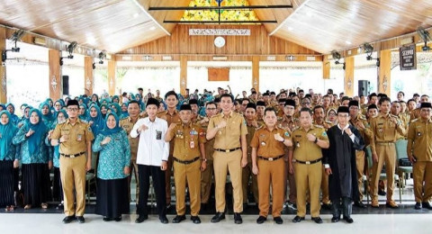 Fadhil Arief Resmi Membuka Rakor Kades Se-Kabupaten Batanghari