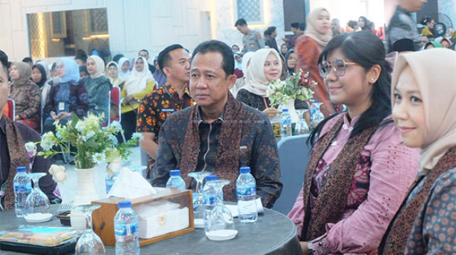 Bupati Muarojambi Ingatkan Warganya Waspadai Pinjol dan Investasi Bodong