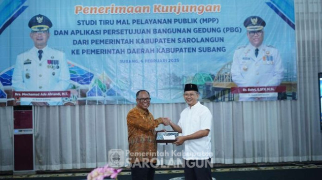 Pemkab Sarolangun Studi Tiru MPP dan PBG ke Kabupaten Subang