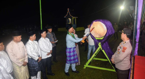 Bupati Sarolangun Hurmin Buka MTQ Ke-XXI Tingkat Kecamatan Batang Asai  Tahun 2025