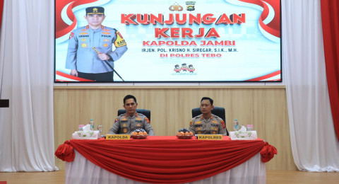 Kunjungan Kerja ke Polres Tebo Kapolda Jambi Tekankan Pentingnya Kehadiran Polri di Tengah Masyarakat