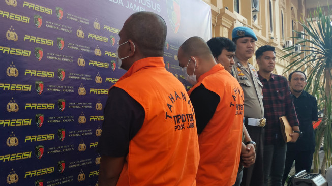 Polda Jambi Gagalkan Pengiriman 1,2 Kg Emas Ilegal Sumbar