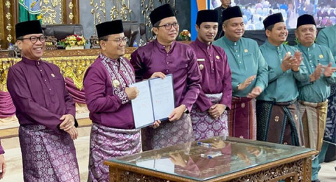 Perlindungan Ketenagakerjaan Diperluas, Pemkot Jambi dan BPJS Ketenagakerjaan Teken MoU di Paripurna HUT Kota Jambi
