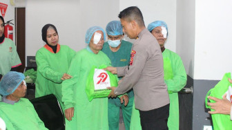 HUT Bhayangkara ke 79, RS Bhayangkara Berikan Pelayanan Operasi Katarak Gratis