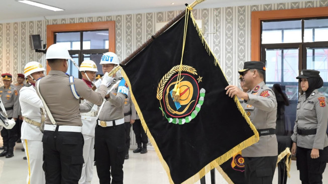 Polda Jambi Gelar Upacara Pemuliaan Nilai Tribrata. Wakapolda :  Menjadi Pengingat Akan Jatidiri Polri