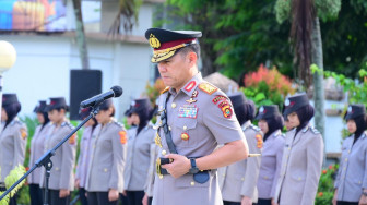 Beri Penghormatan Kepada Pahlawan, Polda Jambi Ziarah ke TMP Satria Bhakti