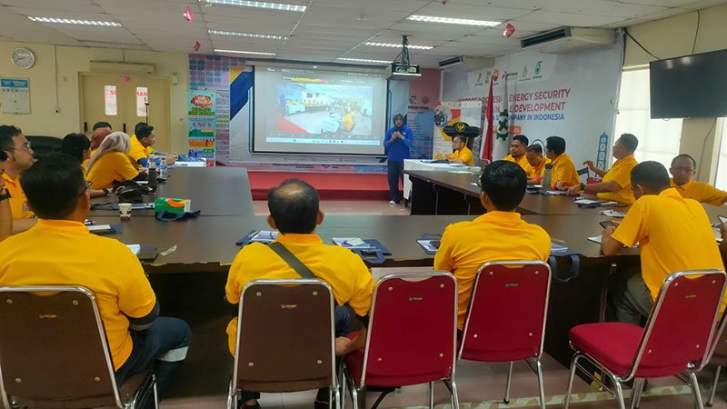 PetroChina International Jabung menggelar Training Penanganan Luka Bakar di Rec Hall Basecamp Geragai, Tanjung Jabung Timur, Minggu | hr