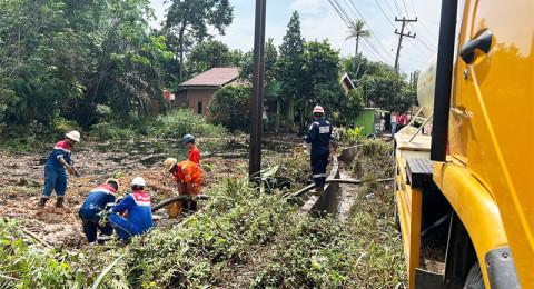 Kebocoran Minyak di KM 14 Diduga Kuat Akibat Pencurian, Pertamina EP Jambi Gerak Cepat Lakukan Penanganan dan Pembersihan