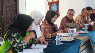 Ketua TP PKK Kabupaten Muaro Jambi Pimpin Rapat Persiapan HKG PKK ke-53 Tahun 2025