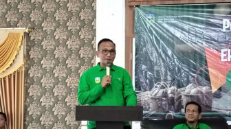 Bupati Sarolangun Hurmin Buka Pelatihan Ekonomi Kreatif