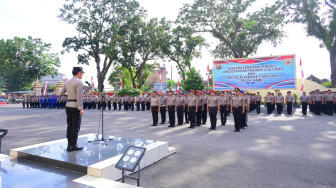 Kepolisian Daerah Jambi Gelar Upacara Kenaikan Pangkat Personel dan PNS Polri