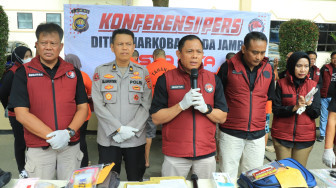 Polda Jambi Ringkus Jaringan Narkoba, Sita Uang 1,4 Miliar