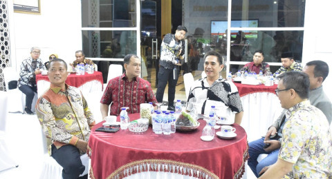 Edukasi Budaya dan Pendekatan Kepada Masyarakat, Polda Jambi Nobar Pagelaran Wayang kulit