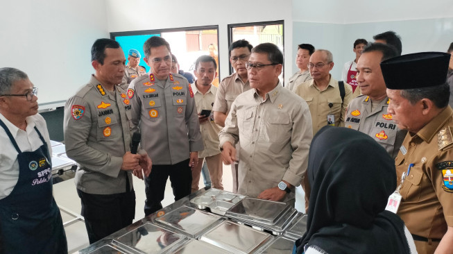 Polda Jambi Sambut Kunker Kepala Kantor Staf Kepresidenan ke Sentra SPPG Polda Jambi