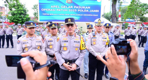 Kapolda Jambi Irjen Pol Krisno H Siregar Pimpin Apel Gelar Pasukan Operasi Patuh 2025