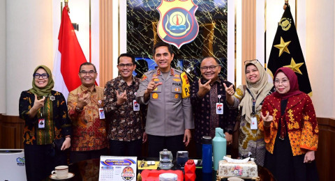 Kapolda Jambi Sambut Hangat Kunjungan Rektor Universitas Jambi Perkuat Sinergitas Institusi Kepolisian dan Dunia Pendidikan