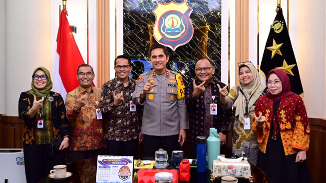 Kapolda Jambi Sambut Hangat Kunjungan Rektor Universitas Jambi Perkuat Sinergitas Institusi Kepolisian dan Dunia Pendidikan