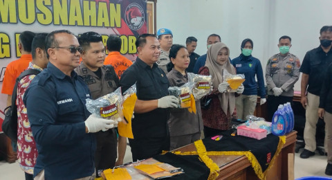 Polda Jambi Musnahkan 5,5 kg Sabu jaringan Riau