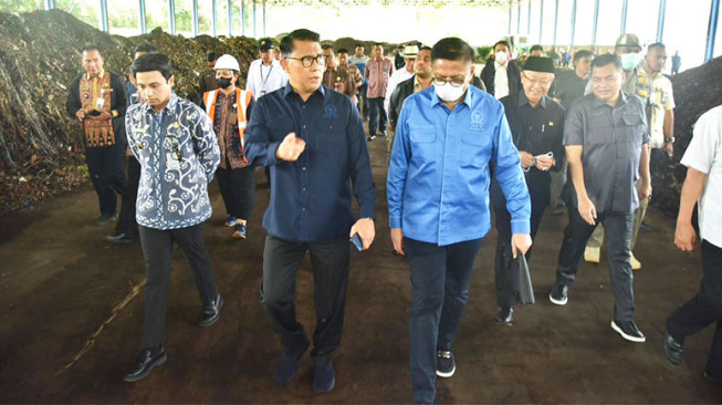 Wakil Wali Kota Jambi Dampingi Komisi XII DPR RI Kunjungi TPA Talang Gulo