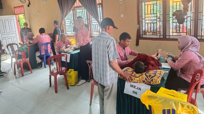 Bantu Masyarakat Sekitar, SKK Migas - PetroChina Adakan Khitanan Massal Gratis