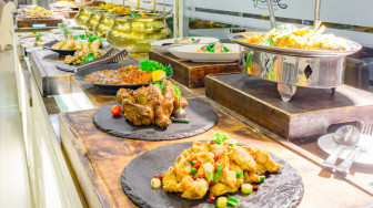 Swiss-Belhotel Jambi Hadirkan Sensasi Makan Sepuasnya di Asian Backyard BBQ Bash