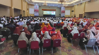 Almuzzammil Yusuf Kukuhkan Pengurus DPTW PKS Provinsi Jambi Periode 2025-2030