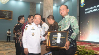 Raih Peringkat 1 Paritrana Awards 2024, Hurmin: Komitmen Pemerintah Lindungi Tenaga Kerja