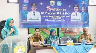 Lakukan Pembinaan di Kumpeh Ulu, TP PKK Muaro Jambi Prioritaskan Tertib Administrasi