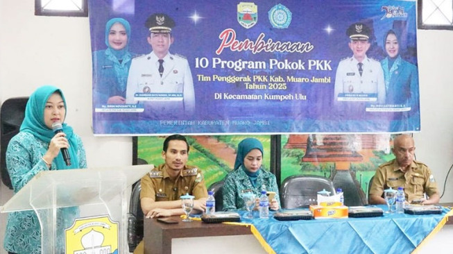 Lakukan Pembinaan di Kumpeh Ulu, TP PKK Muaro Jambi Prioritaskan Tertib Administrasi