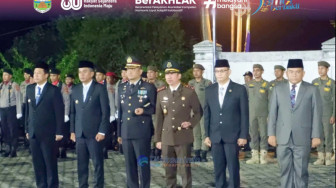 Bupati Muaro Jambi Bambang Bayu Suseno Ikuti Apel Kehormatan dan Renungan Suci di TMP Kusuma Bhakti