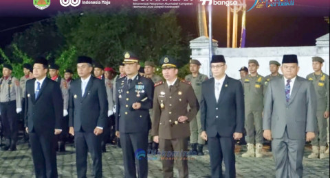 Bupati Muaro Jambi Bambang Bayu Suseno Ikuti Apel Kehormatan dan Renungan Suci di TMP Kusuma Bhakti