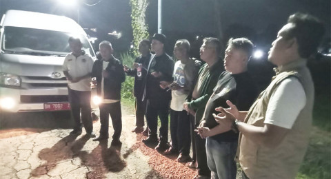 Ketua PWI Jambi Lepas Rombongan Delegasi Kongres PWI 2025 ke Cikarang
