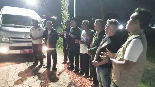 Ketua PWI Jambi Lepas Rombongan Delegasi Kongres PWI 2025 ke Cikarang