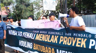 Al Haris dan Sudirman Masih Ngotot Bela PT SAS, Warga Minta Tolong Presiden Prabowo