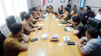 Sekda Budi Hartono Sambut Kunjungan Tim Penilaian Adipura Provinsi Jambi dan Pembinaan Pengolaan Sampah Kabupaten Muaro Jambi