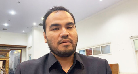 PKS Beda ! Tolak Tambahan Anggaran Stadion Swarnabhumi dan Islamic Center