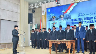 Wali Kota Maulana Lantik FKRT Kota Jambi 2025-2028, Perkuat Kolaborasi RT dan Pemkot