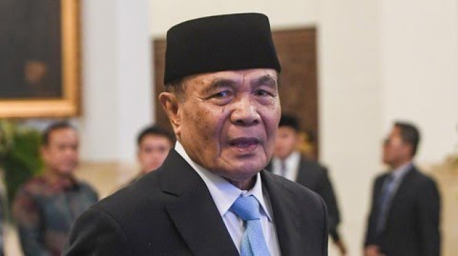Menko Polkam Jenderal TNI (Pur) Djamari Chaniago, Orang Minang Pertama Dapat Jenderal di TNI, Sedang di Polisi Jenderal Prof.Dr. Awaloeddin Djamin