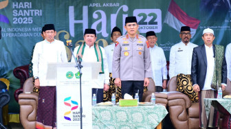Kapolda Jambi Hadiri Apel Akbar Hari Santri Nasional 2025 di Muaro Jambi
