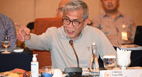 Legislator Riau Dorong Penguatan Regulasi dan Pengawasan Air Minum dalam Kemasan