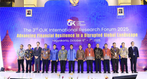 OJK Perkuat Ketahanan Keuangan di Tengah Disrupsi Teknologi dan Pergeseran Lanskap Global