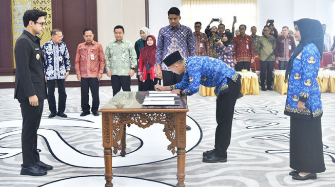 Pemkot Jambi Lantik 119 PPPK Paruh Waktu, Perkuat Birokrasi Adaptif dan Pelayanan Publik