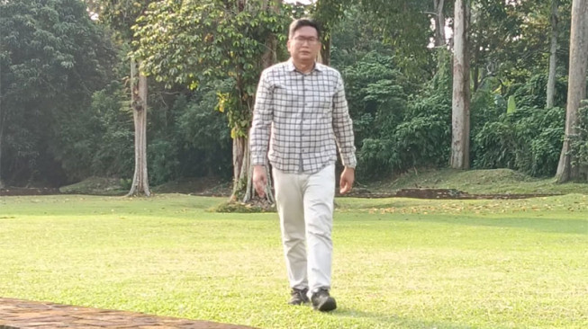 SMA Titian Teras Tetap Menyala, Meski Tak Menyilaukan